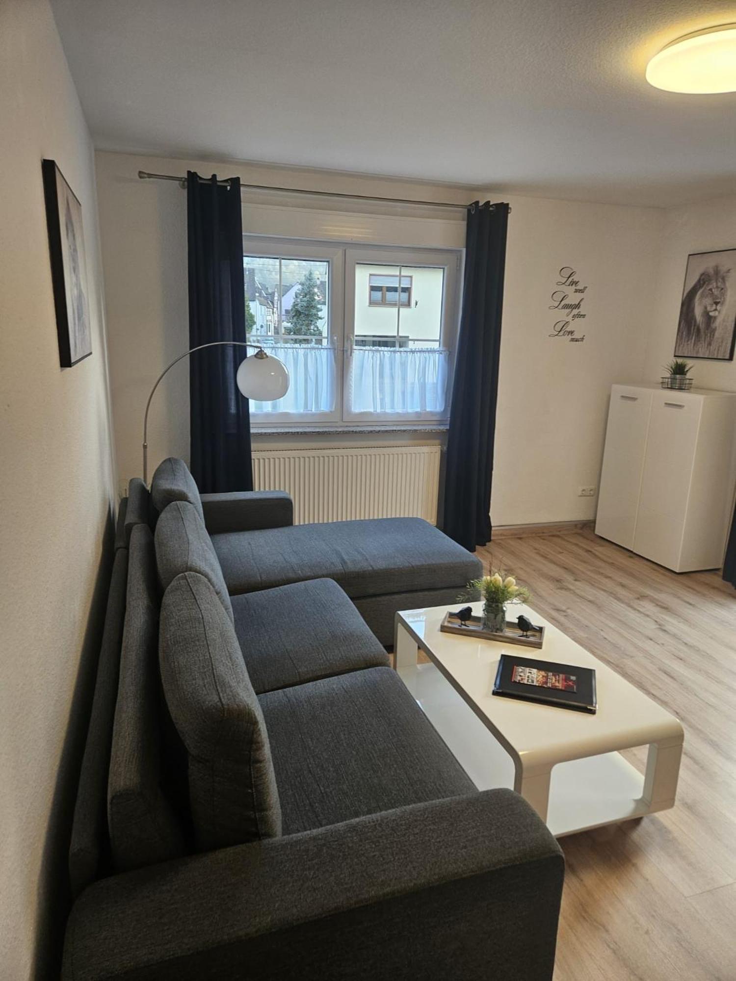 Hakans Moselblick Ferienwohnung Treis-Karden Dış mekan fotoğraf